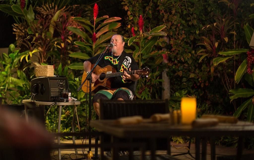 קיהיי Maui Coast Hotel מראה חיצוני תמונה